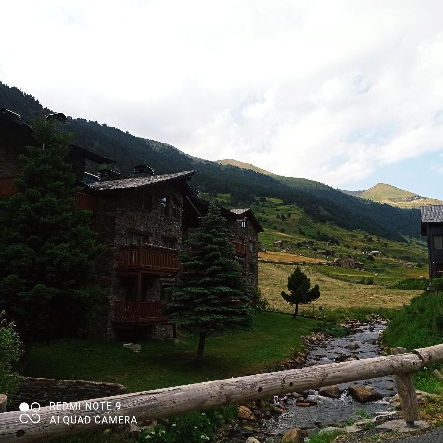 Apartamento Valle De Incles Orenetes Wifi Y Parking Gratuito Солдеу Экстерьер фото