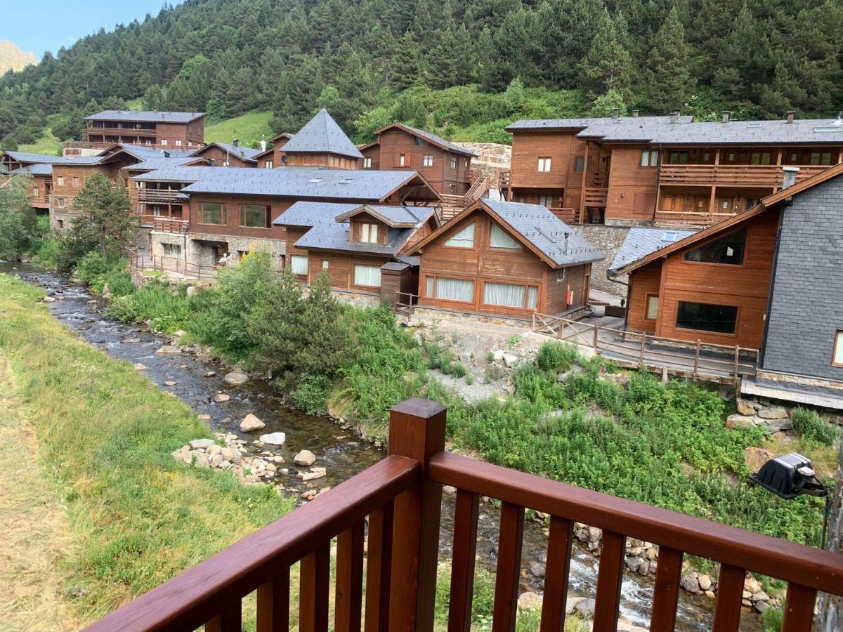 Apartamento Valle De Incles Orenetes Wifi Y Parking Gratuito Солдеу Номер фото